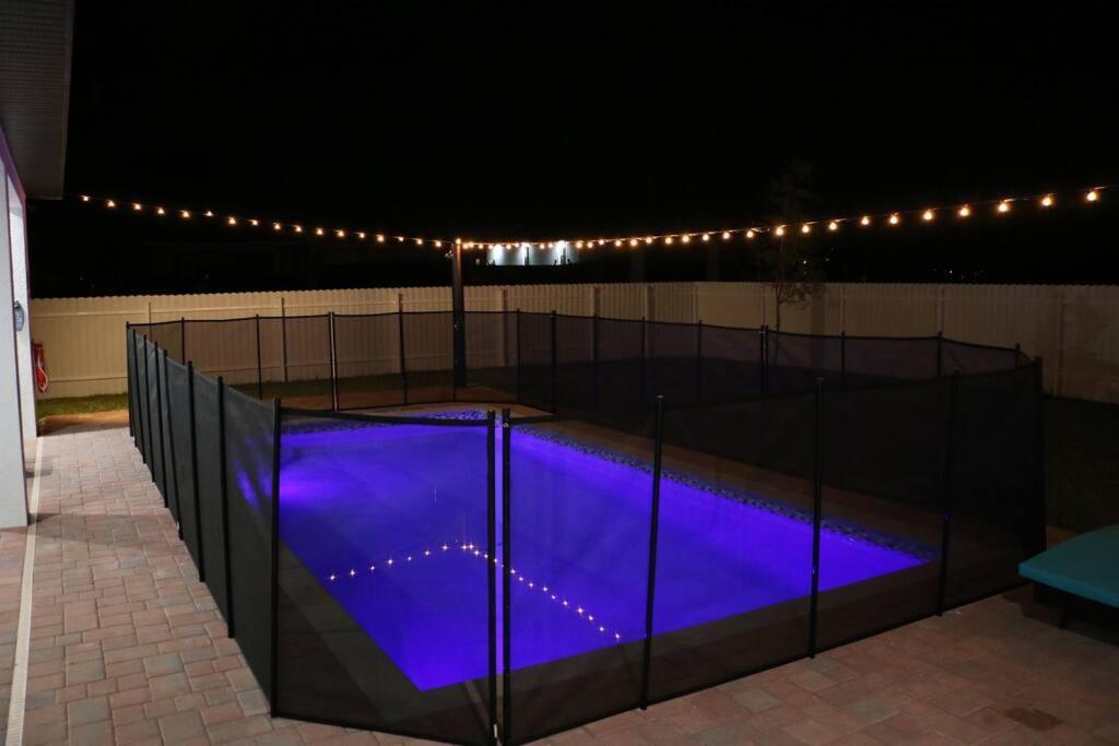 Casa Sevilla, Heated Pool, Sleeps 9, 4B3B Кейп-Корал Экстерьер фото